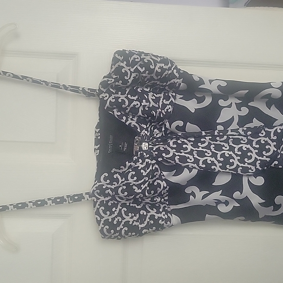 Top Whbm,size 8 straps come off - Picture 1 of 4
